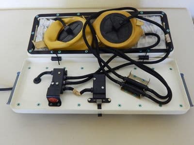 Aircraft Twin Oxygen Mask Over Head Drop Down Unit Part No WKA32844 [1R11C]