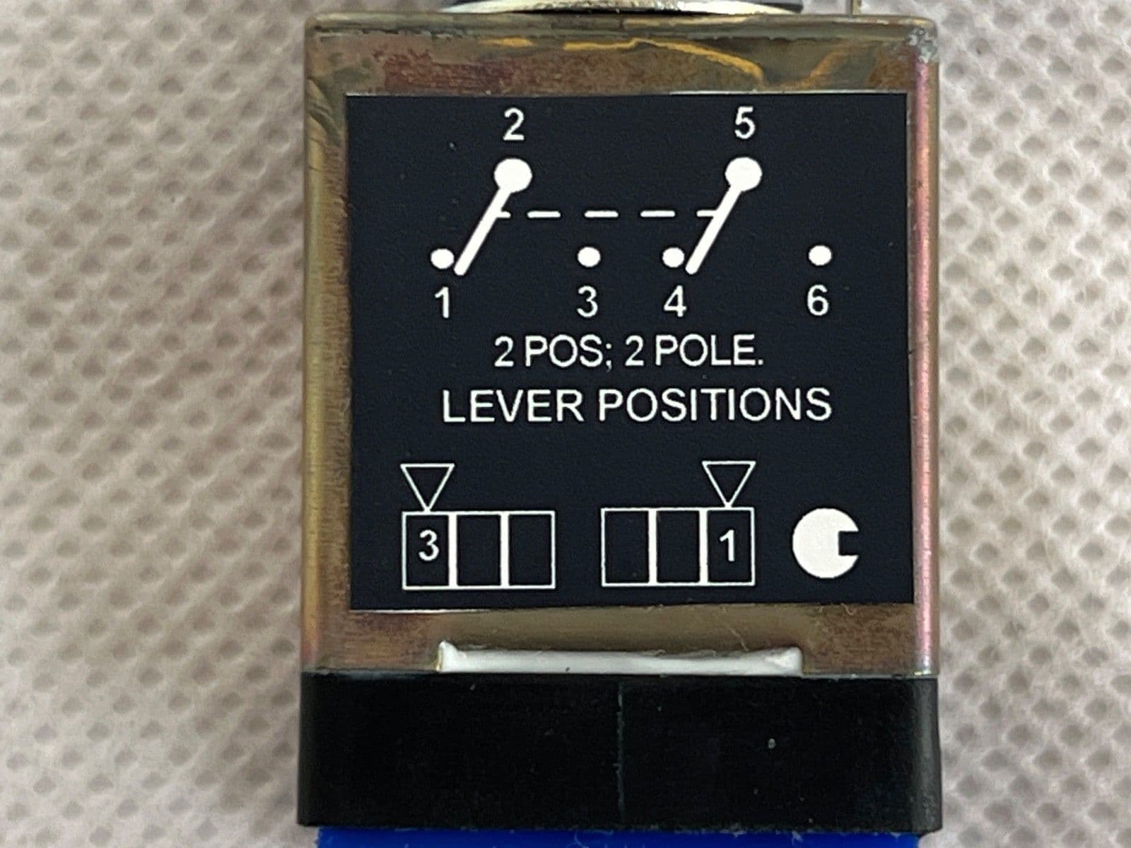 Aircraft Ultra Electronics Toggle Switch 2 Pole 2 Position 5A K0653 1R8D