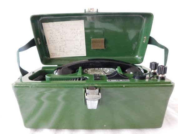 Army PTC405 Linesman Field Telephone, Type 1705  [PL56]