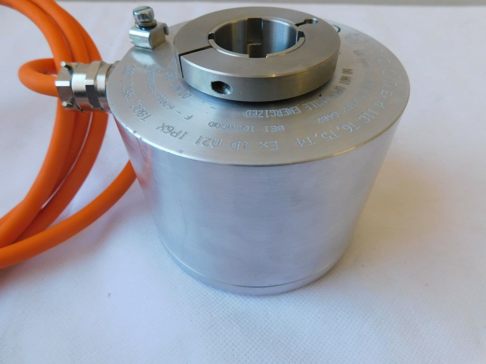 Atex Absolute SSI Single Turn Encoder Part No CAUX 30 5CSG 13 C7R020 1R3D