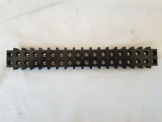 Cinch Terminal Block 16 Way Double Row GR2D