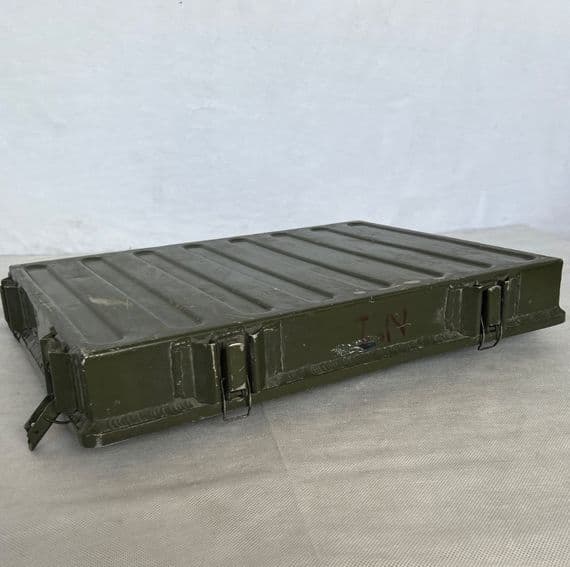 Clansman Radio 16 Line Telephone SwitchBoard Case Lid [1R8E]