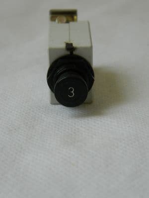 E-T-A- 3 Amp Aircraft Circuit Breaker Part No:MS3320-3  [1R1C]
