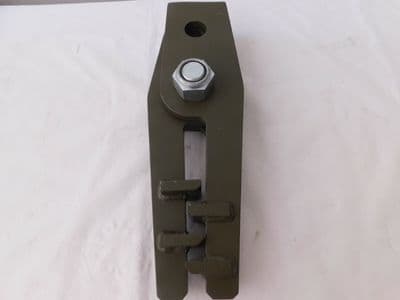 Ex MOD Military Vehicle Track Clamp, Part No FV2175926 [1R16A]
