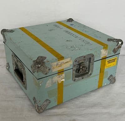 Ex MOD Storage Transport Case With Carry Handles, 41x38x22cm [1R8E]