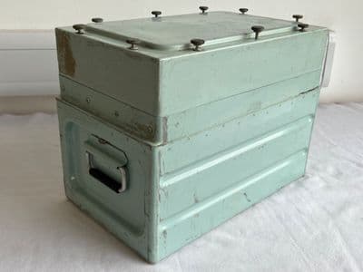 Ex MOD Storage Transport Case With Handles, 44 x 27 x 33cm TV Film Prop [PC27]