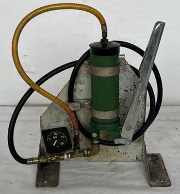 Ex RAF Aircraft Ground Crew Air Hand Pump With Pressure Gauge [D6E]