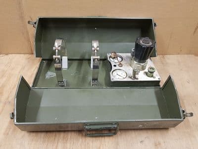 Ex RAF Aircraft Ground Crew Low Pressure Nitrogen Charging Kit. No Tank [GR4D]