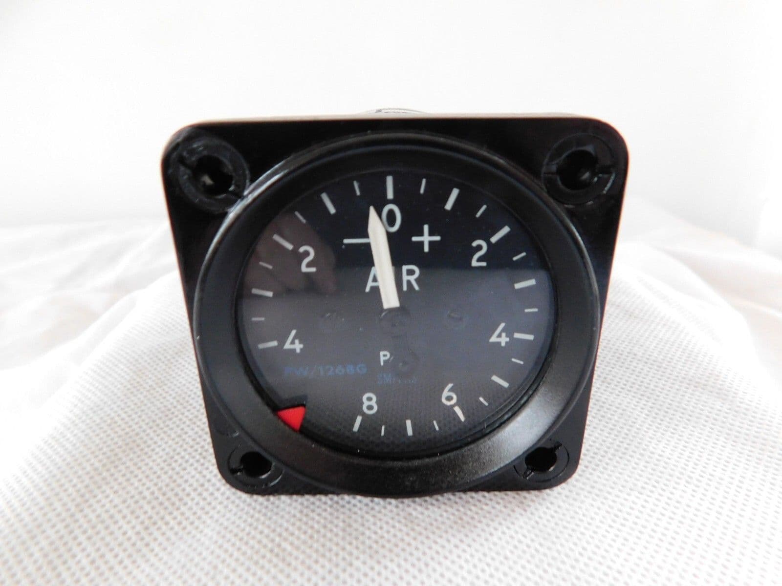 Pressure Instrument In Aircraft Ex RAF Aircraft Smiths Pressure Gauge Ref No 6A/4338435 D5B