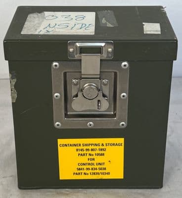 Ex RAF Green Storage Shipping Transport Case With Carry Handle & Foam [PL54]