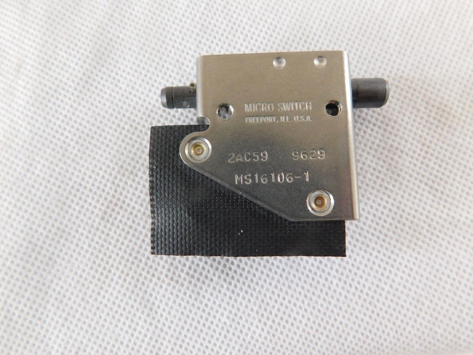 Ex RAF Honeywell Limit Micro Door Switch Part No MS16106-1 D5C