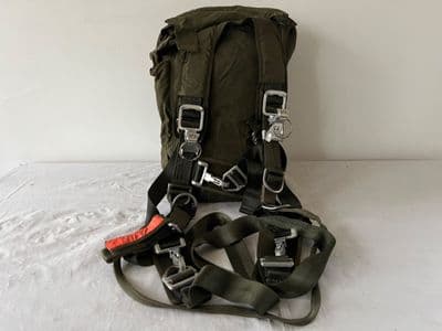Ex RAF Irvin Type LLP MK1 Parachute Assembly, Green [PL54]