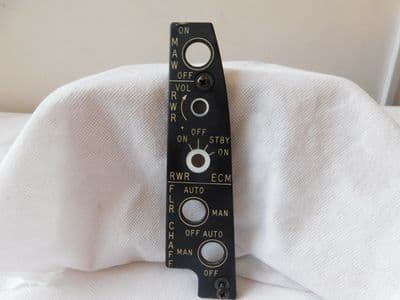 Harrier GR5 Aircraft RWR/CHAFF EL Panel  [1R9A]