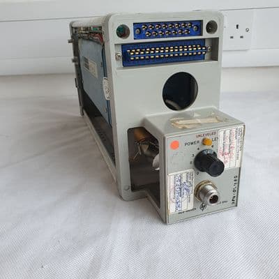 Hewlett Packard HP H28-8692A 2.6 - 5.2 GHz Sweep Oscillator [D6D]