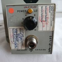 Hewlett Packard HP H28-8692A 2.6 - 5.2 GHz Sweep Oscillator [D6D]