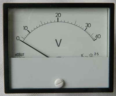 Hobut 0-40V Volt Meter, Type R68SD, Part No: 040V-MI R68 [1R9D]