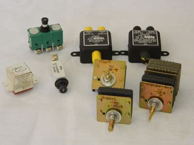 Job Lot Of Dominie Aircraft Parts [1R8D]