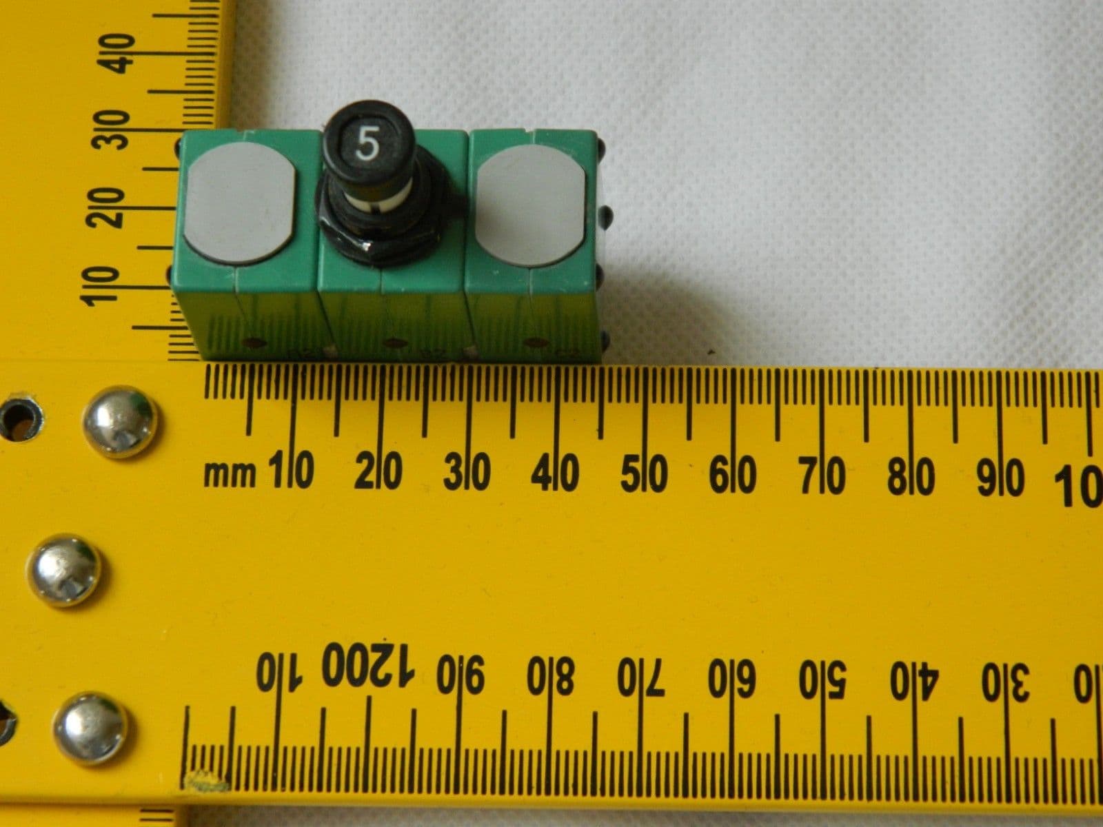 Klixon Aircraft Circuit Breaker 3 Pole 5 Amp Part No 6TC2-5 1R1C