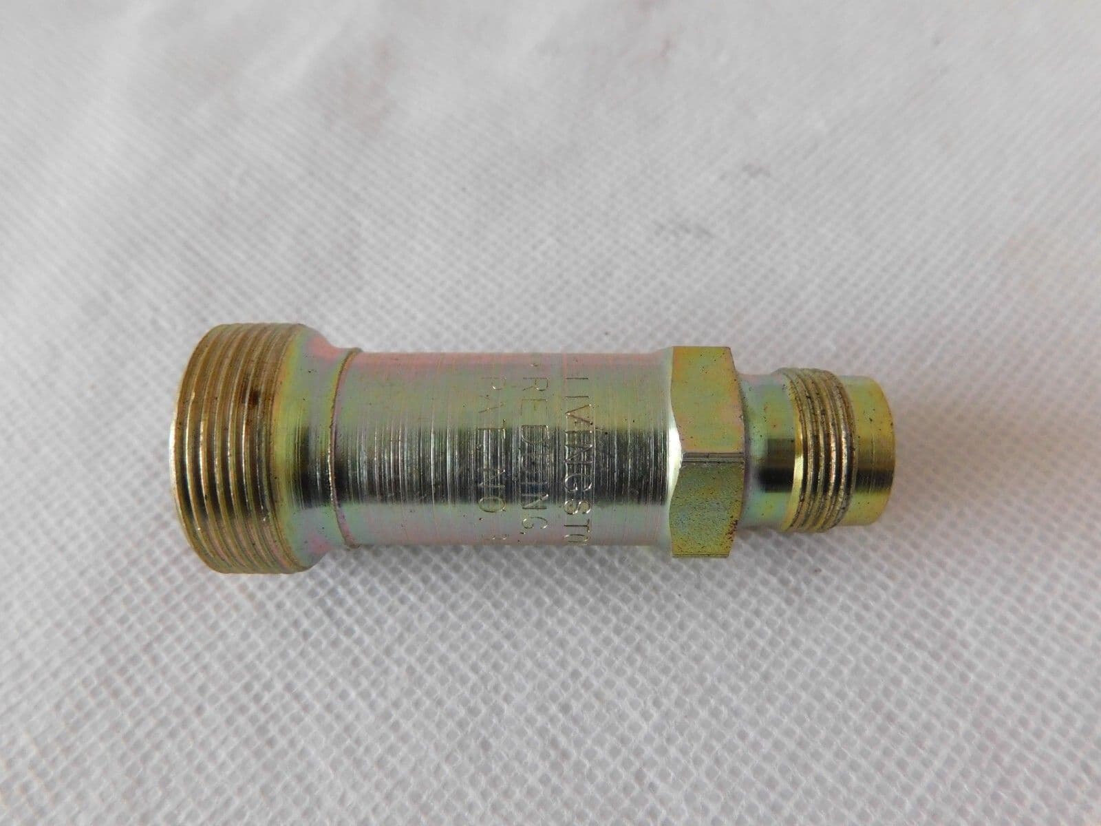 Land Rover Military Series 3 ETC4887 HT Lead Plug Shield D8C