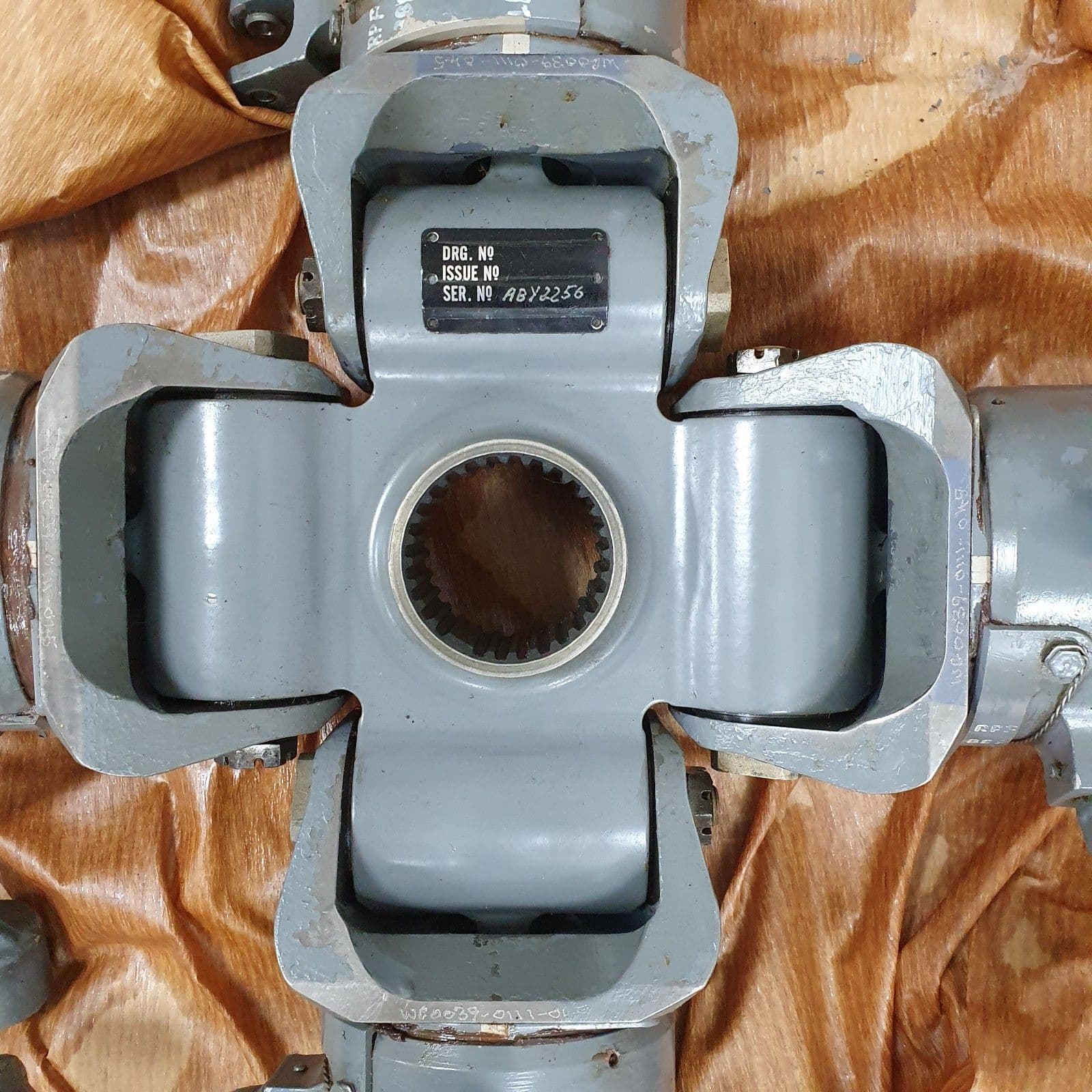 Lynx Helicopter Tail Rotor HUB Head WG0039-0115-503 with Log Card CAN