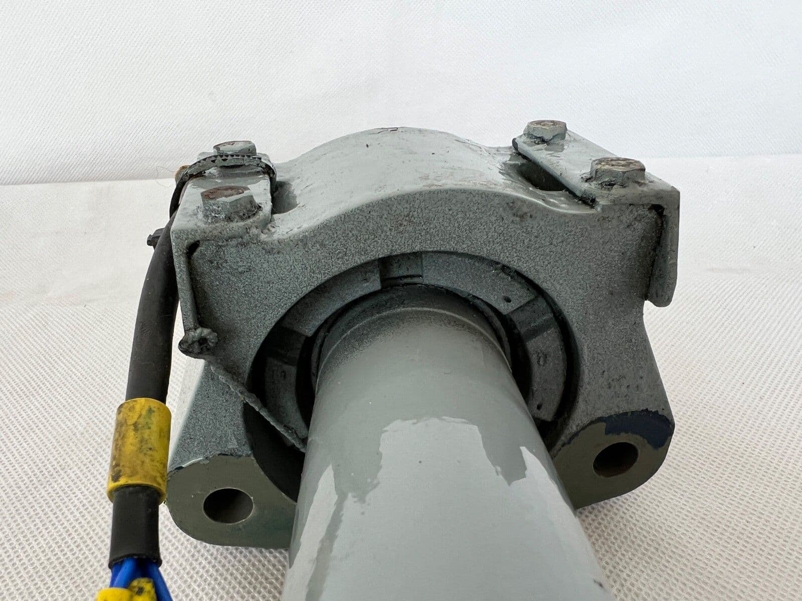 Lynx HMA8 Helicopter Nose Steering Castor Jack From ZD261 WG0373-0050 ...
