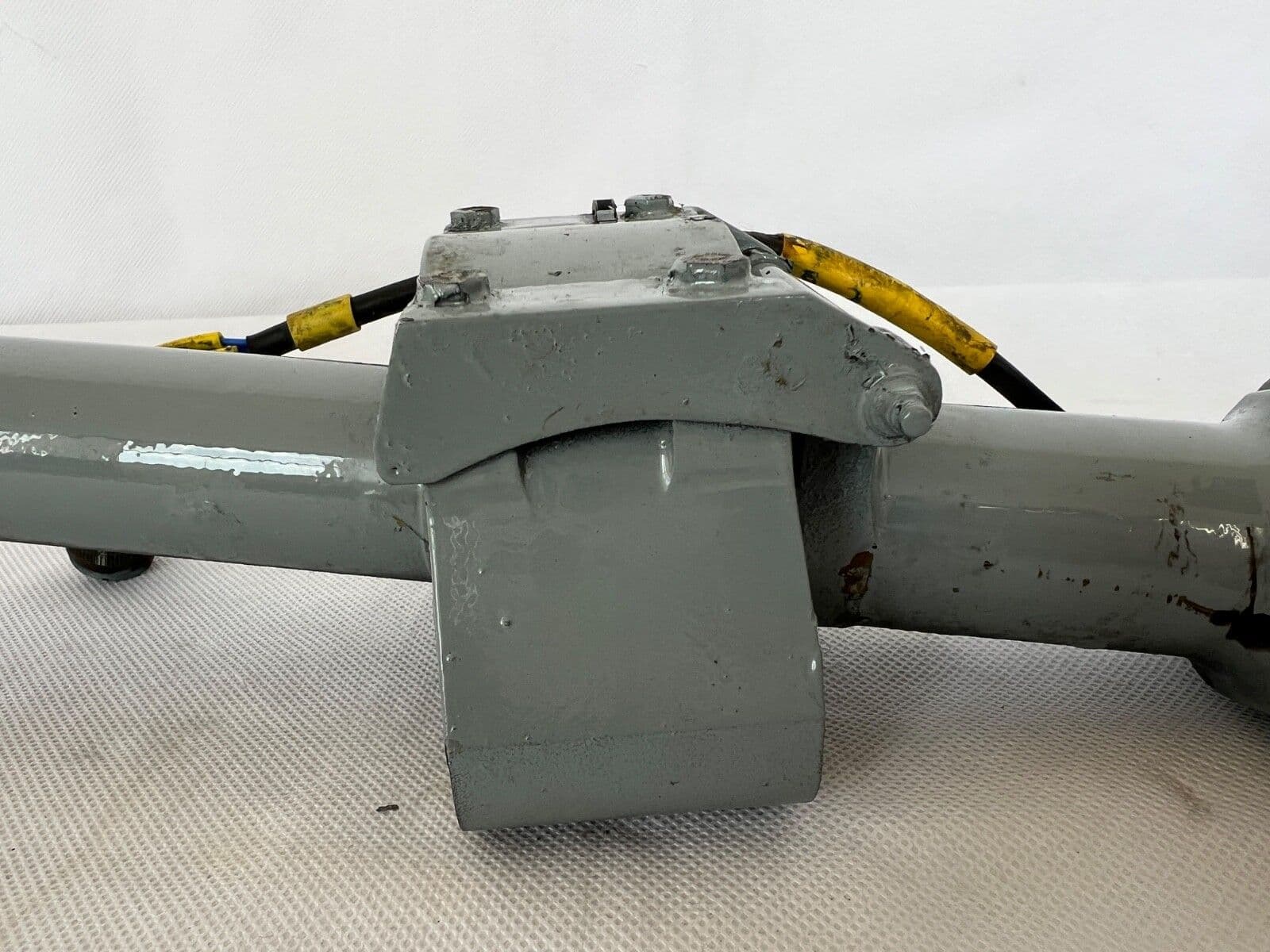 Lynx HMA8 Helicopter Nose Steering Castor Jack From ZD261 WG0373-0050 ...