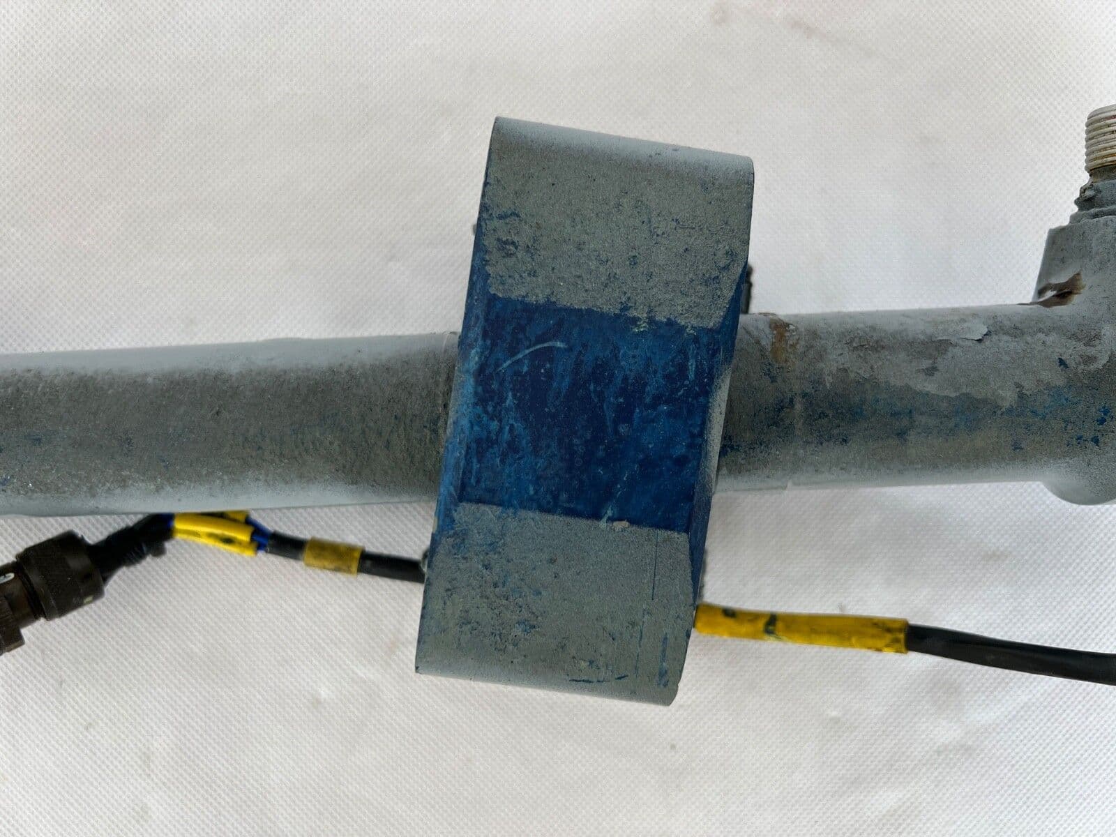 Lynx HMA8 Helicopter Nose Steering Castor Jack From ZD261 WG0373-0050 ...