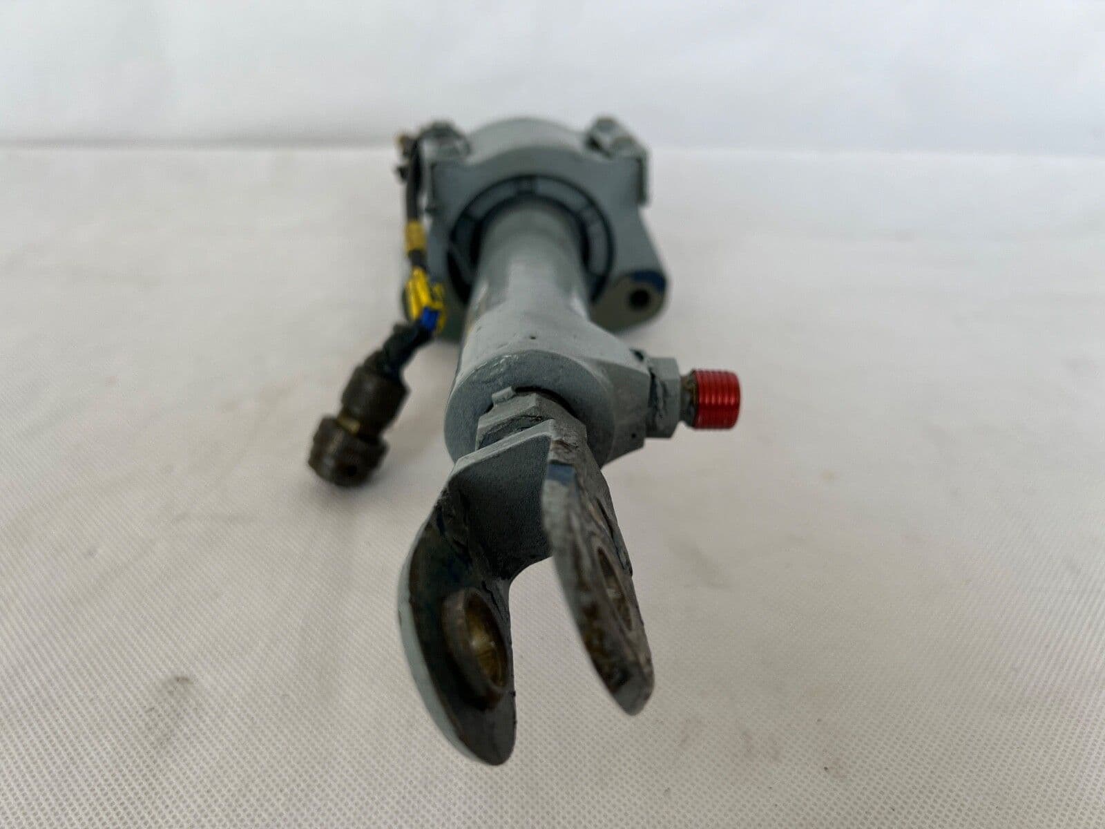 Lynx HMA8 Helicopter Nose Steering Castor Jack From ZD261 WG0373-0050 ...
