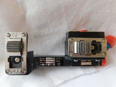 Meggitt Aircraft Oxygen Manifold Assembly Part No 812501 [1R6C]