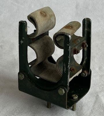 Military Land Rover Series Lightweight Gun Clip [1R8C]