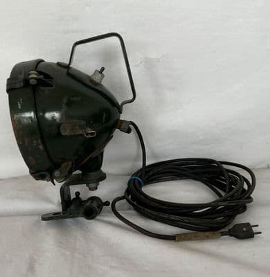 Military Vehicle Searchlight For Ferret, Saracen, With Swivel Bracket [D6D]
