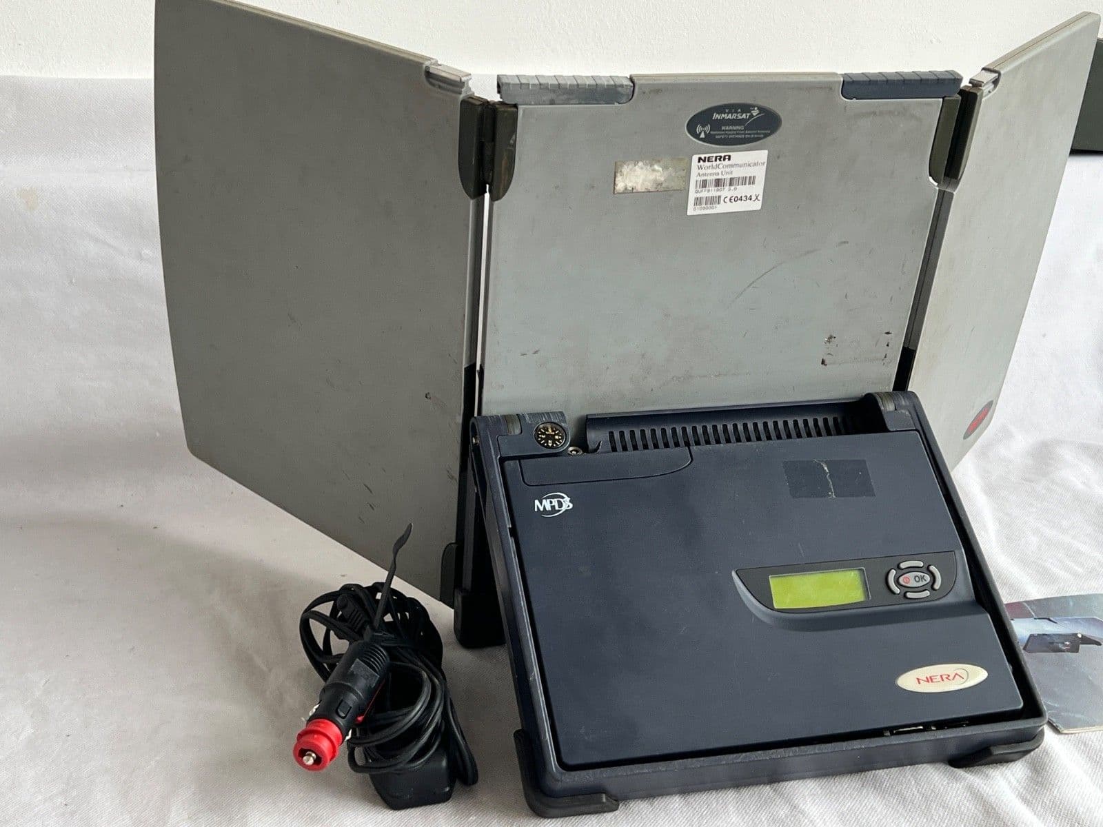 Nera World Satellite Communicator Antenna Unit For Film/TV Prop D5E