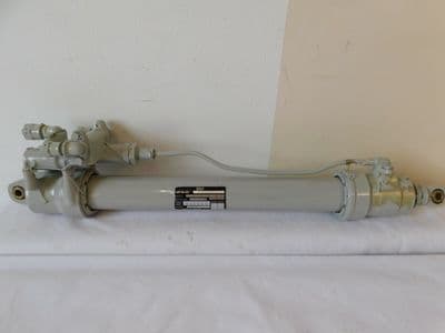 Nimrod Aircraft Nose Under Carriage Door Jack, Removed From XV241 [1R1A]