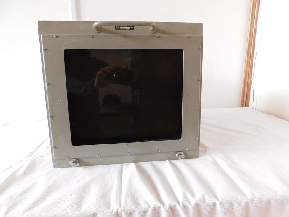 Radar Module Stud Nimrod Aircraft Radar Display Ref No 10AR/6381224 PL1