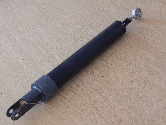 Nimrod Aircraft Spring Strut, Part No 6-4BCF2073AR, Ref No 26DL/9022434 [1R9D]