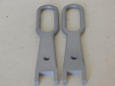 Pair Of Lynx Helicopter Body Support Piece, Ref No. 26LX/138015 [1R7D]