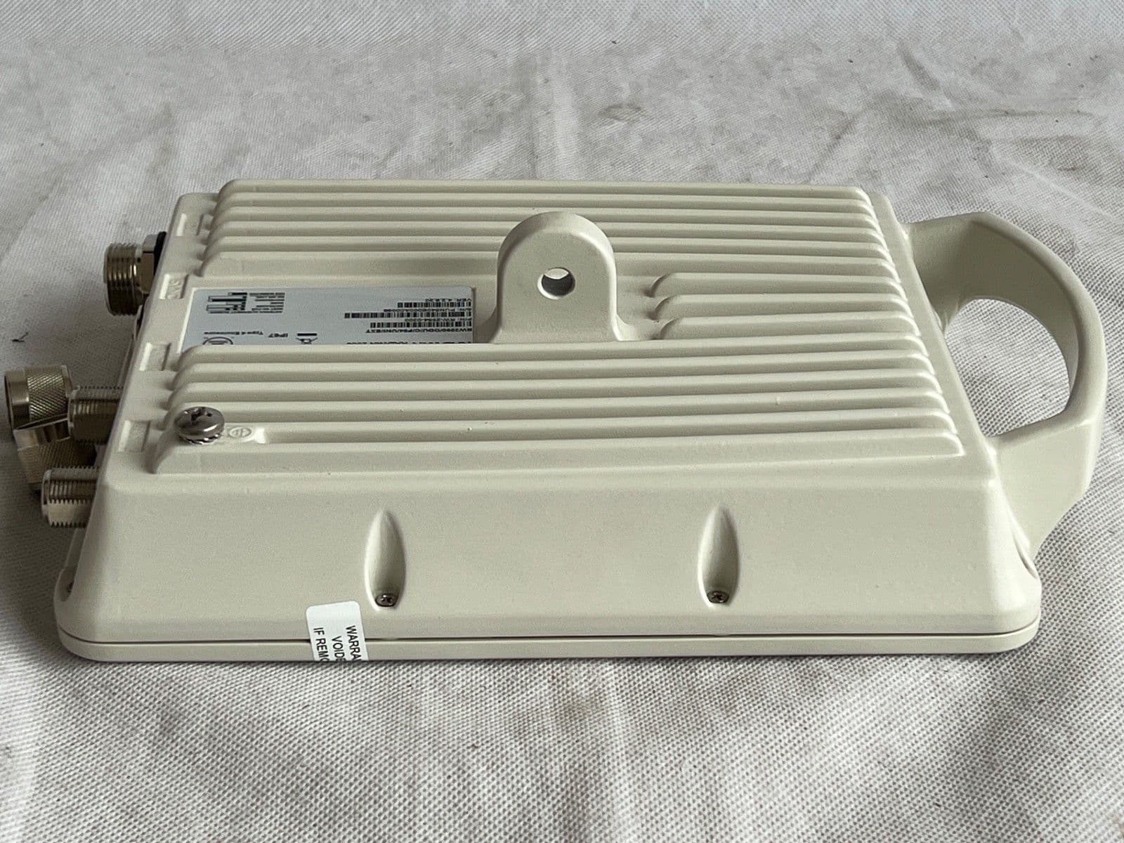 Radwin 2000 C Series Out-Door Wireless Link RW-2954-0200 New 1R8E