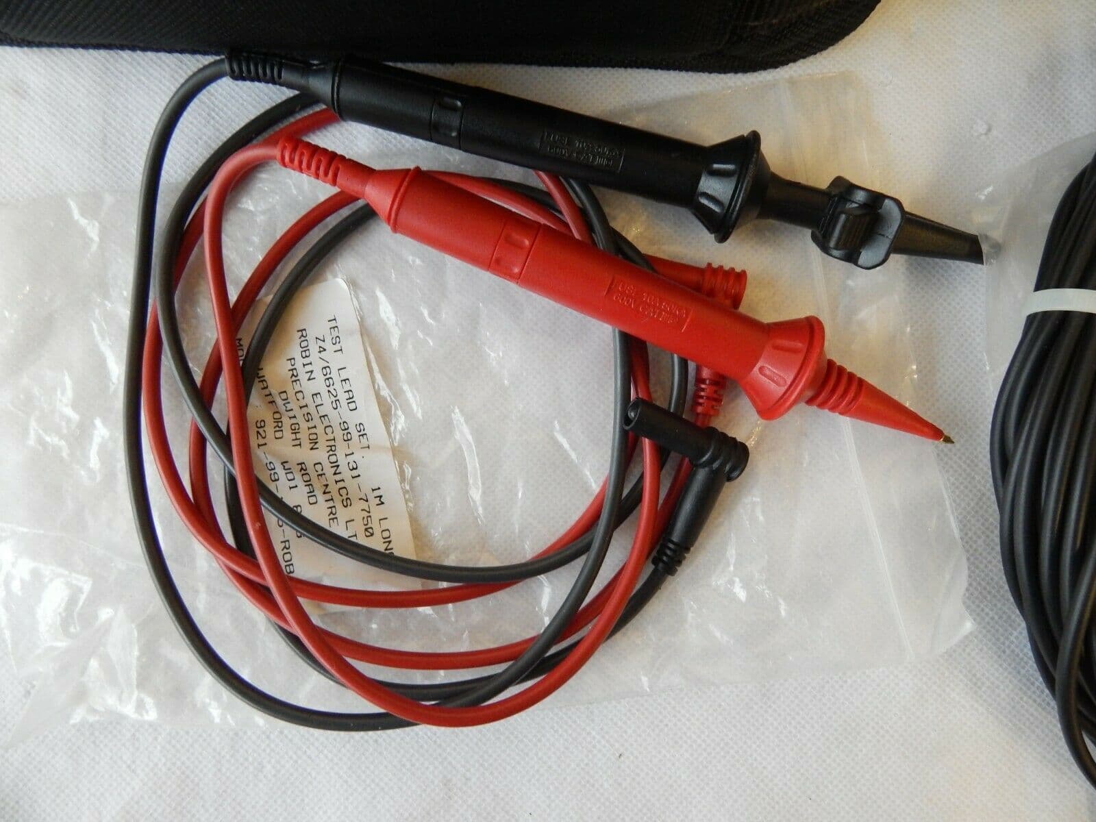 Robin KMP3075DL Continuity and Insulation Tester 2 Sets Test Leads Case ...