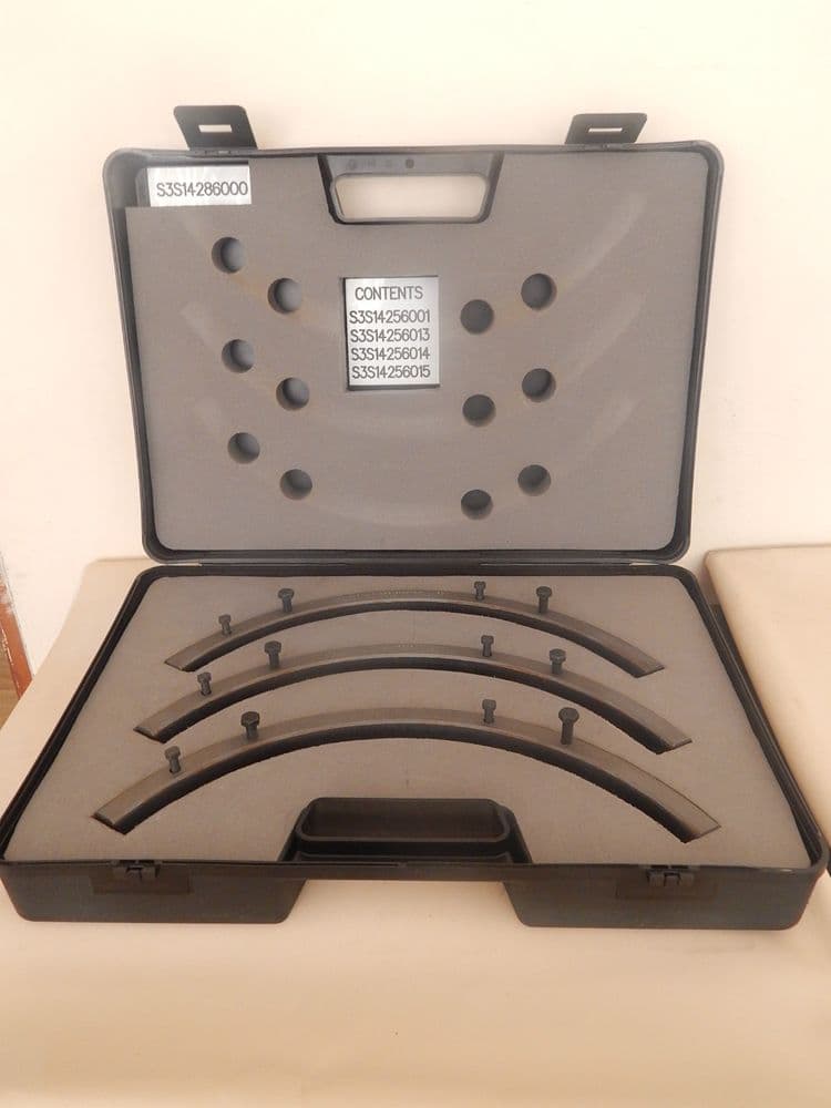 Roll Royce Pegasus Aircraft Drive Hub Extractor in Case 1R6A