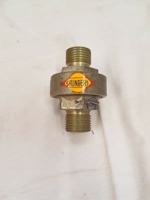 Saunders Aircraft Non-Return Valve Part No. 704AA18 [GR7D]