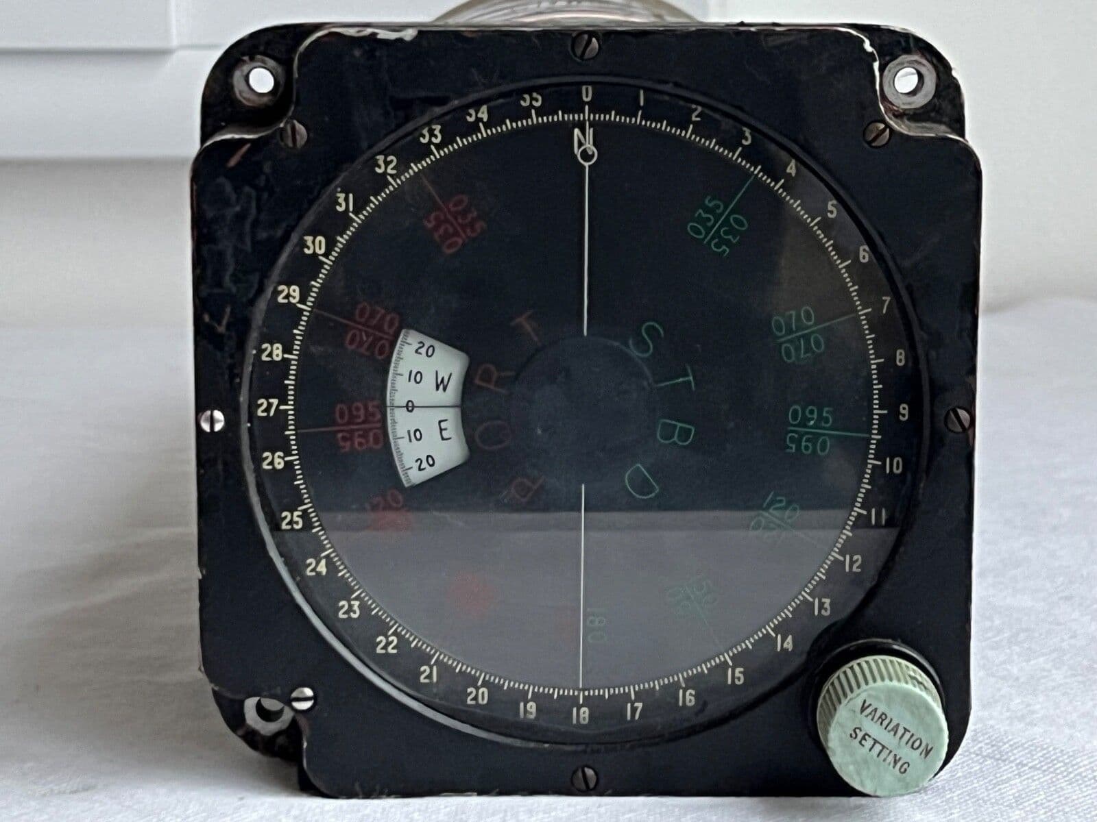 Sea King Helicopter Starboard and Port Compass Master Indicator Gyro D4E