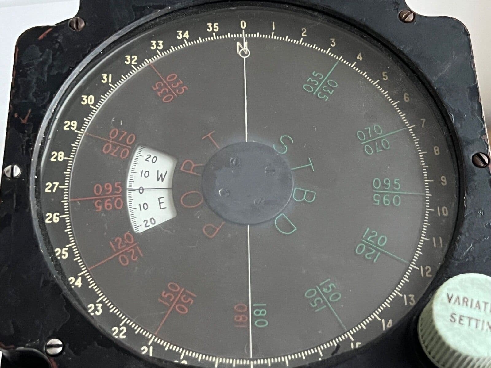 Sea King Helicopter Starboard and Port Compass Master Indicator Gyro D4E