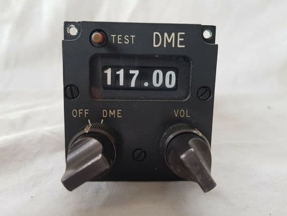 Sea King & Puma Helicopter DME Control Unit Part No D80440A  [GR3C]
