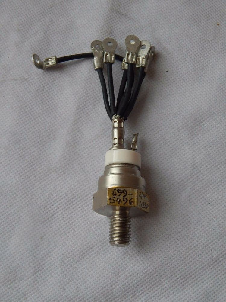 Semi-Conductor Thyristor Part No 6995496 M12 Thread 3R1A EC11