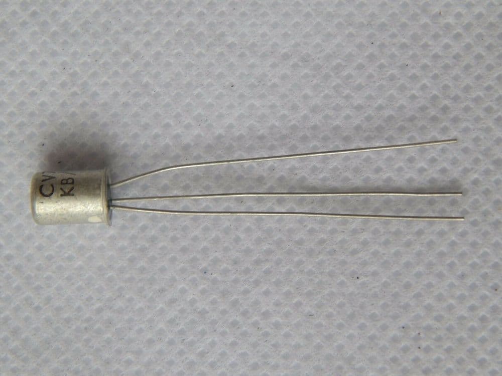 Silicon PNP Alloy Junction Transistor CV7044 3R1E EC54
