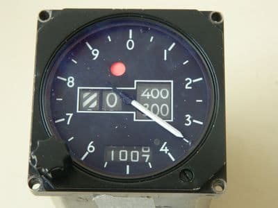 Smiths Aircraft Counter Pointer Altimeter, -1000 to +30,000ft, inc Cable [1R10E]