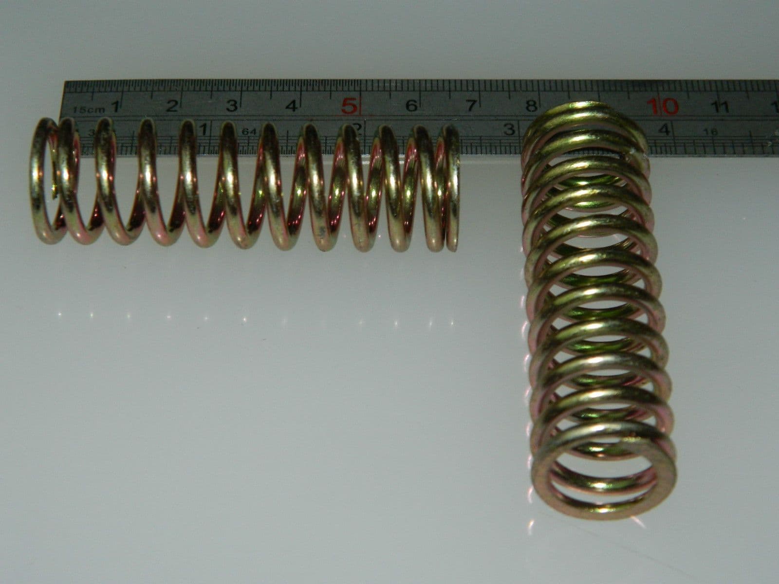 Steel Helical Compression Spring Length 6 4cm Diameter 2cm D1