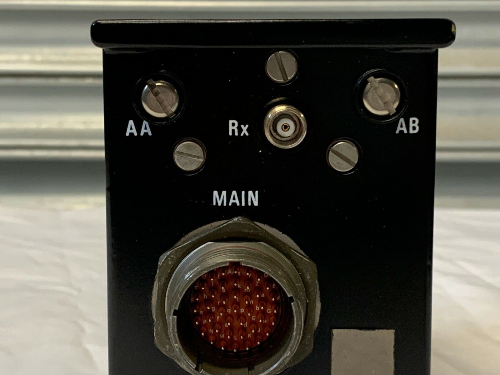 Thomson-CSF Aircraft Transceiver AHV2900 Part No 467812A GR6D