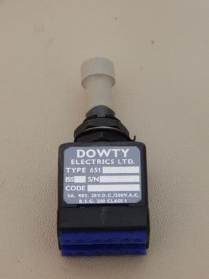 Tornado Aircraft 2 Pole 2 Position Toggle Switch, Type: 6512-111-302 [1R3B]