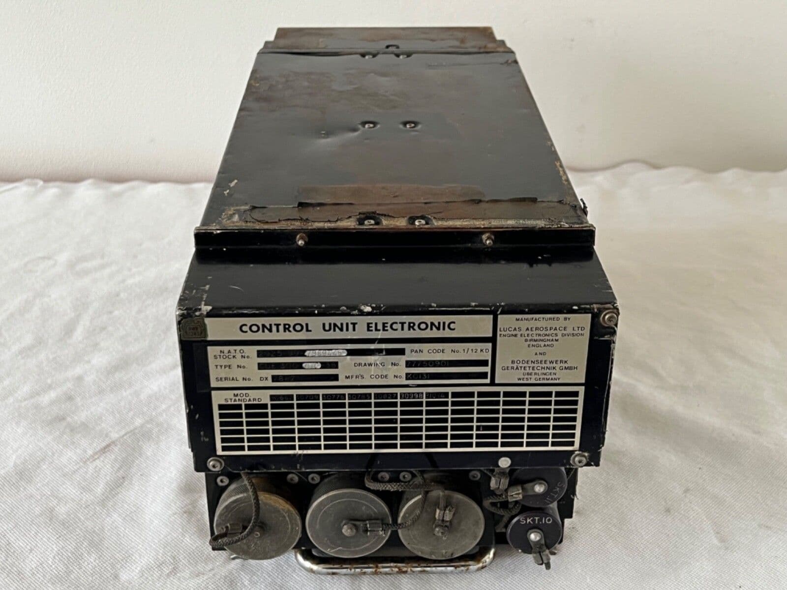 Aircraft Engine Controller Tornado Aircraft Engine Control Unit Type No CUE 300-2C2C-3B PL55
